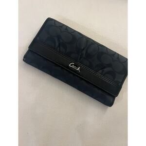 Coach Poppy Black Wallet